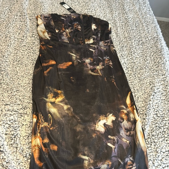 See through - Picture 1 of 3